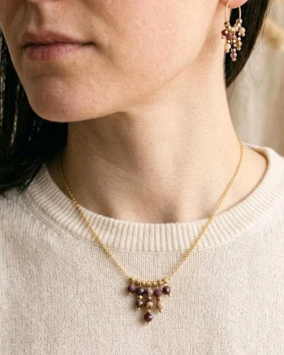 Collier Saria — Pierre Naturelle & Acier Inoxydable Doré
