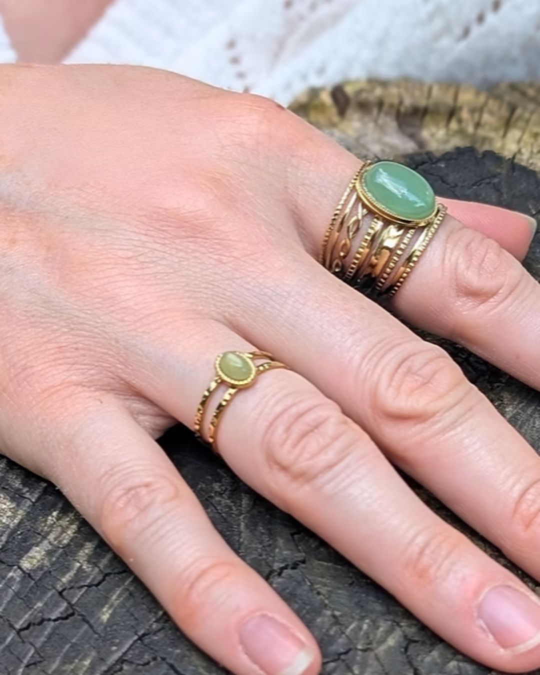 Bague Ajustable Dorine - Acier Inoxydable Doré & Pierre Naturelle