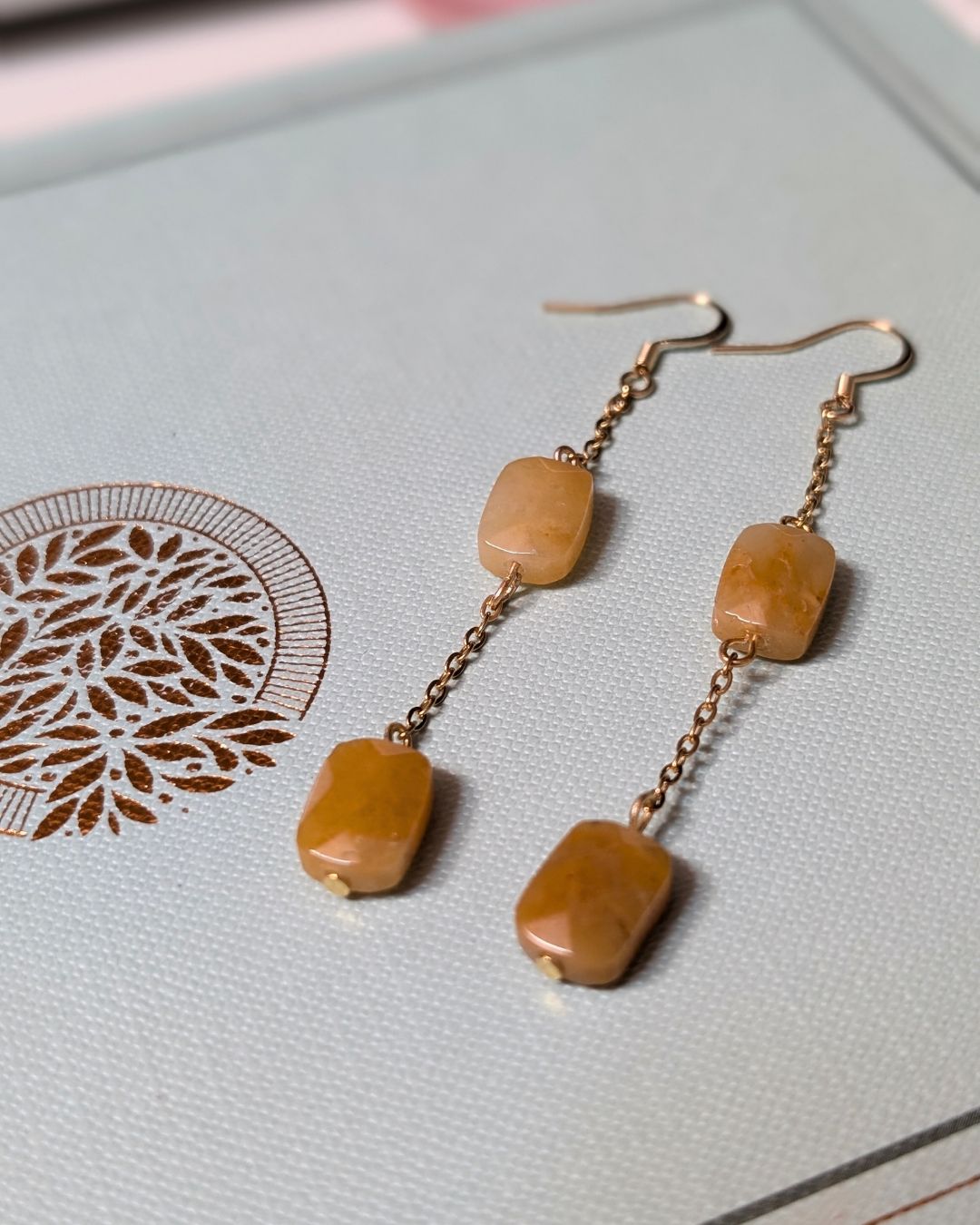 Boucles d'Oreilles Lénaëlle - Acier Inoxydable Doré & Pierres Naturelles