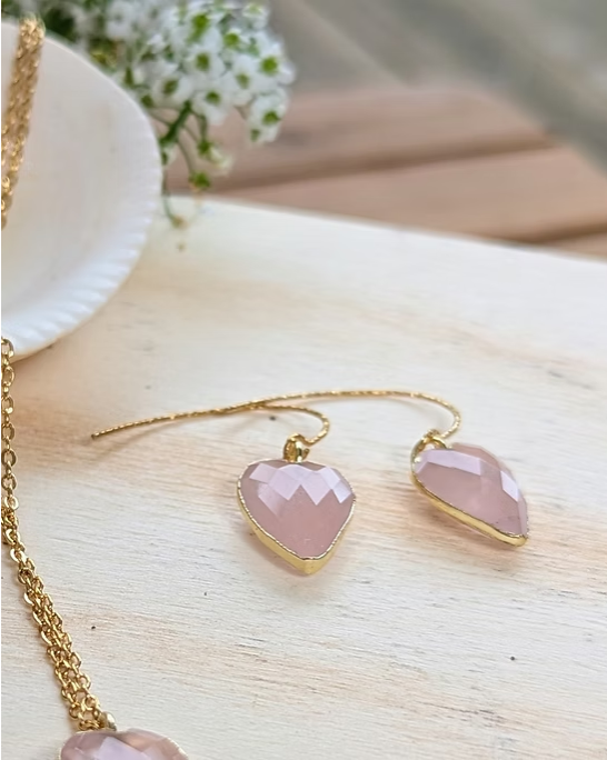 Boucles d'Oreilles Ina  - Pendants en Acier Inoxydable Doré & Cœur Pierres Naturelles