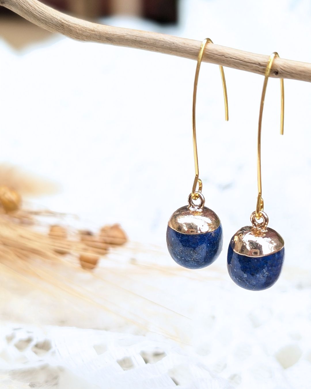 Boucles d'oreilles Cyane - Pendantes acier inoxydable doré et pierres naturelles