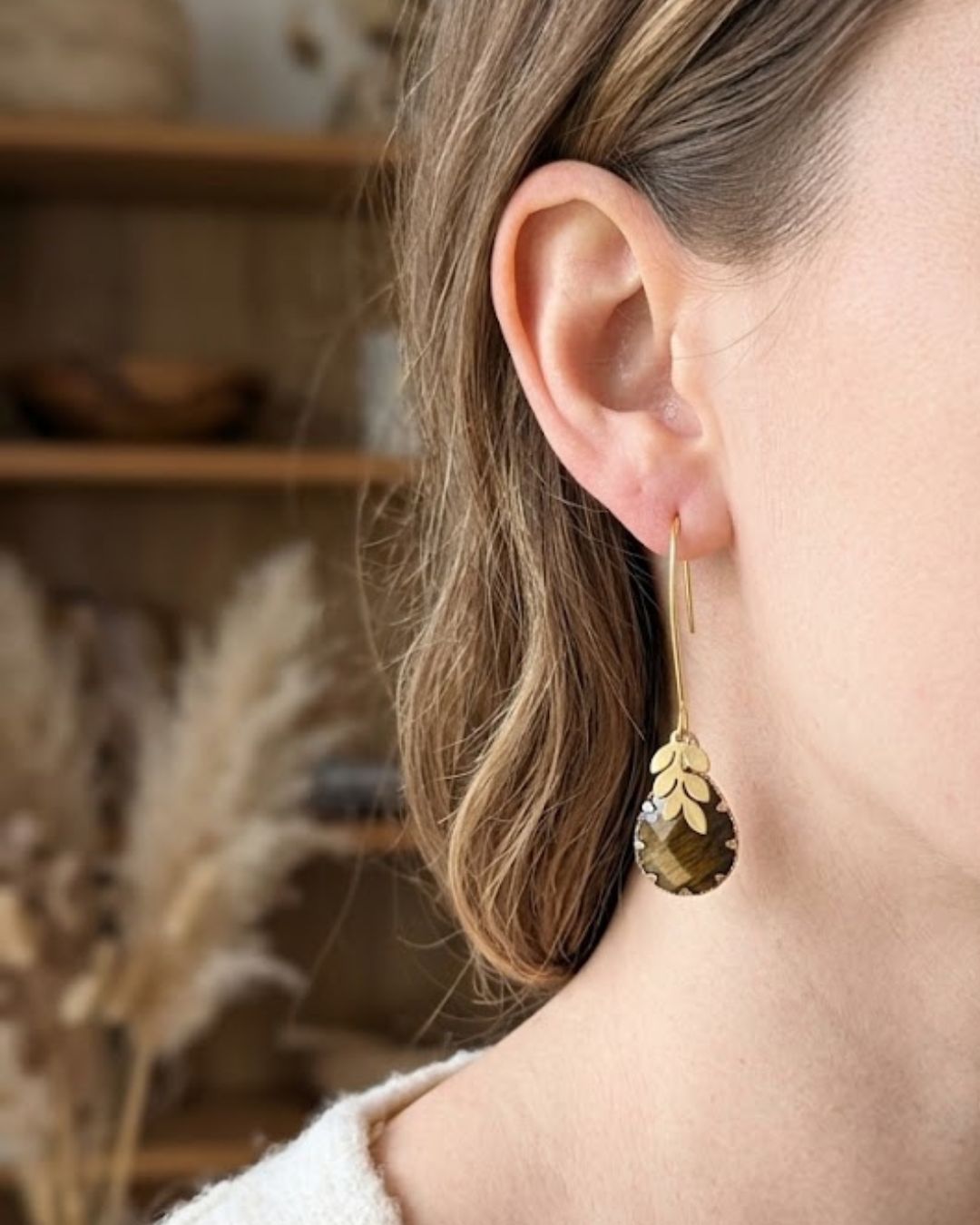 Boucles d'Oreilles Katell - Pendantes Acier Inoxydable Doré, Feuille & Pierres Naturelles
