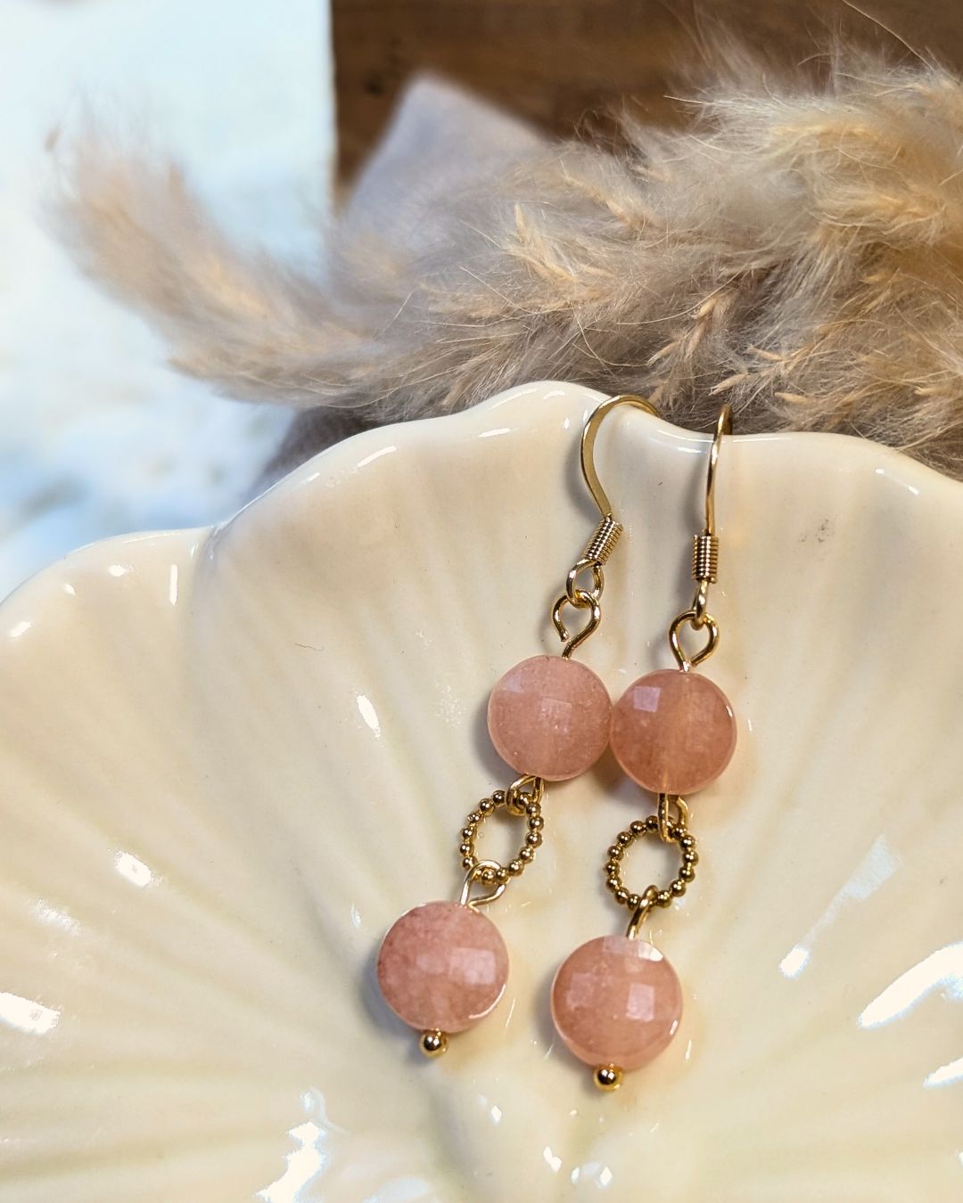 Boucles d'oreilles Liselle - Pendants en acier inoxydable doré et pierres naturelles