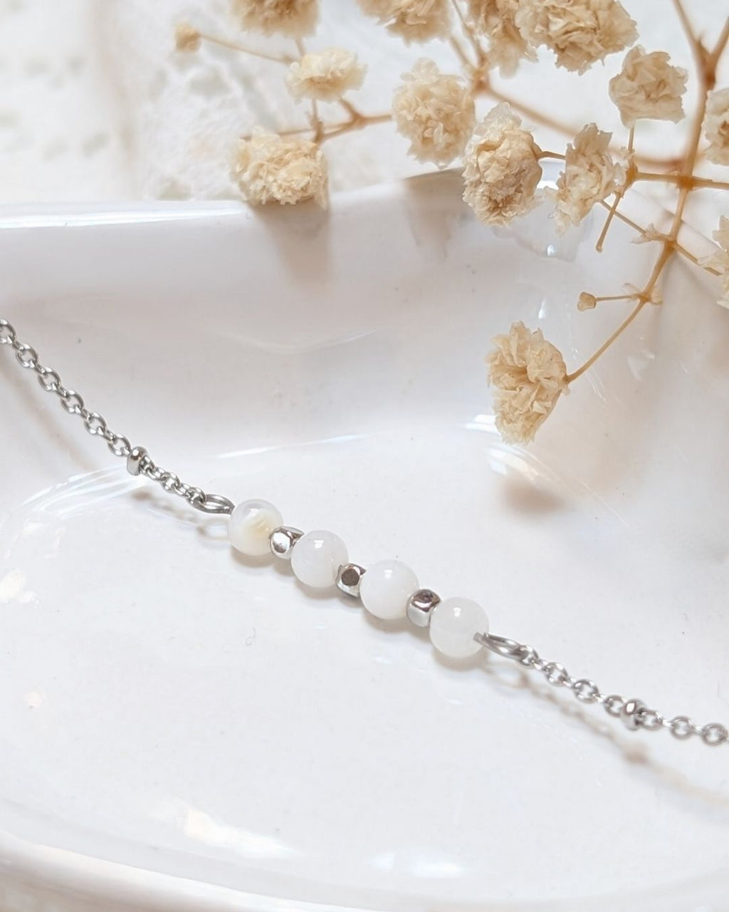 Bracelet Alba — Bracelet Fine Chaîne en Acier Inoxydable et Perles de Nacre