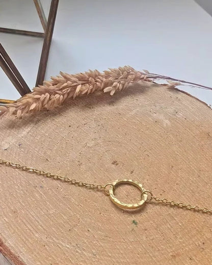 Bracelet Miranda — Anneau martelé en acier inoxydable