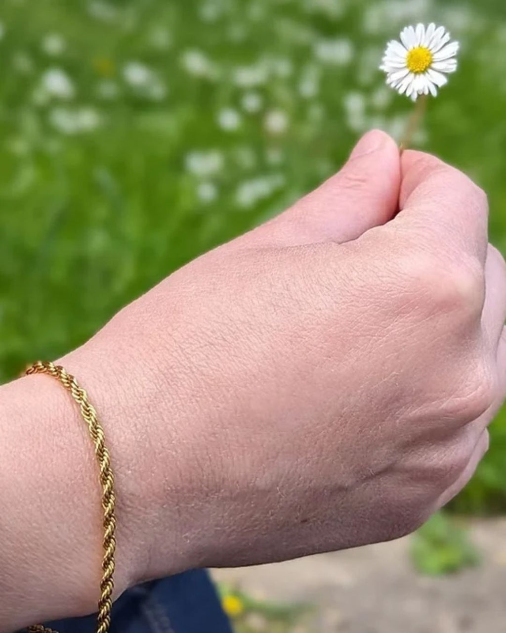 Bracelet Ombeline — Mailles torsadées en acier inoxydable
