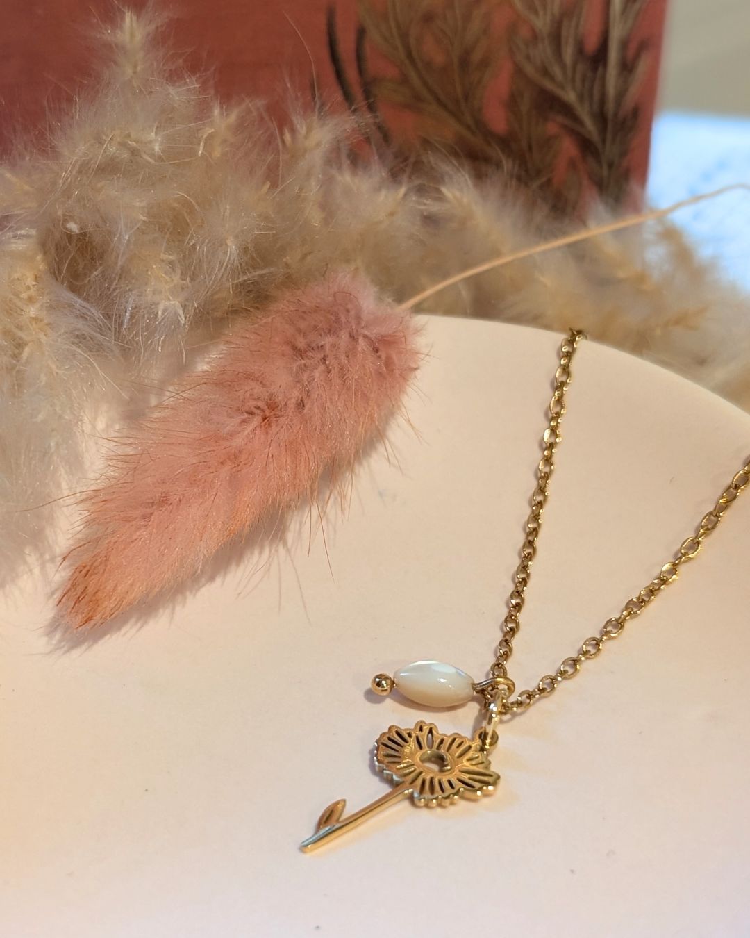 Collier Fleur de Naissance Avril (Marguerite) — Acier Inoxydable