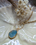 Collier Margareth — Acier Inoxydable Doré et Pendentif Pierre Fine