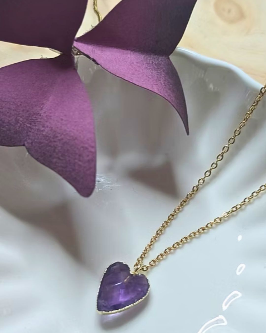 Collier Ina - Acier Inoxydable Doré & Pendentif Cœur Pierres Naturelles