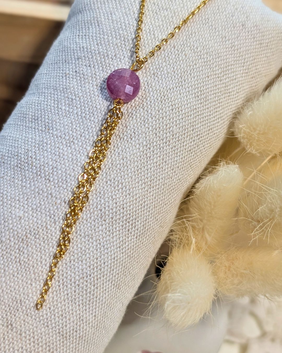 Collier Lison - Chaîne en acier inoxydable doré et tourmaline facettée