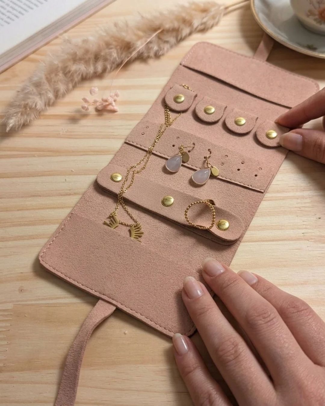 Pochette à bijoux voyage en suédine — Rangement pliable pour bijoux